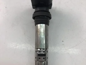 Volkswagen 036905100D GOLF IV (1J1) 2004 Bobine d'allumage