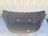 Mercedes-Benz A2056940025 C-CLASS (W205) 2015 Bagažinės dangčio panelė