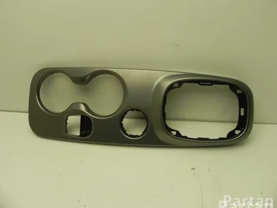 Fiat 735635320, 735635360, 735635400 500X (334_) 2016 Cadre - Image 1