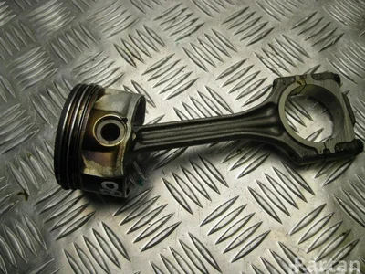 Škoda 68211, 71L55-F, 03F, 03F065F / 68211, 71L55F, 03F, 03F065F YETI (5L) 2010 Piston - Image 1