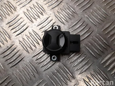 Volkswagen 5G0 959 777 / 5G0959777 PASSAT Variant (3G5) 2022 Interruptor de ajuste del asiento Right Front - Imagen 1