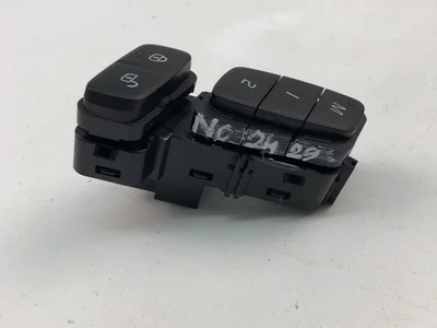 Volvo 31489631 V60 2017 Valdymas/mygtukai - Nuotrauka 1