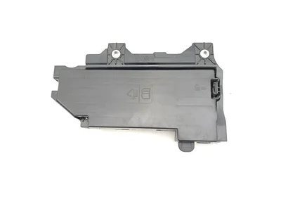 Chevrolet 84767925, 813117710, 8639800000000X Corvette (C8) 2021 Fuse Box - Image 1