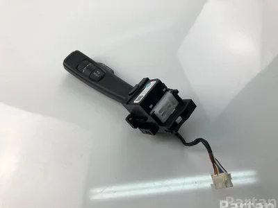 Volvo 31327904 S60 II 2013 Steering column multi-switch - Image 1