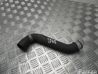 Mercedes-Benz A 639 501 7382 / A6395017382 VITO / MIXTO Box (W639) 2014 Tuyau de radiateur - Image 1