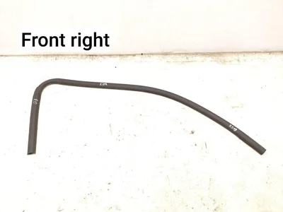 Maserati MC 20 Cielo 2023 Scellant De Porte En Verre Right Front - Image 1