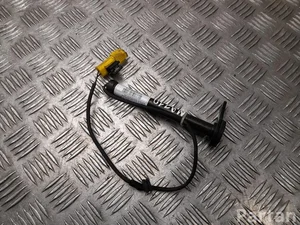 Mercedes-Benz A 253 906 03 00 / A2539060300 GLC (X253) 2016 Sensor Fussgängerschutz