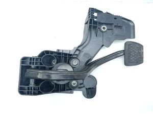 Jeep 68395966AC, 0860597 Wrangler JL 2021 Pédale de frein