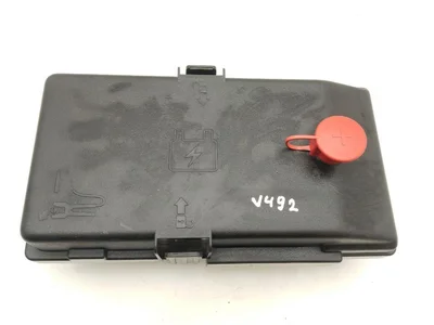 Chrysler 68491073AB Pacifica 2021 Boîte à fusibles - Image 1