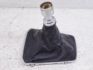 Ford Focus IV (C519) estate 2019 Schalthebelabdeckung