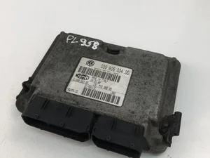 Volkswagen 036906034DD POLO (9N_) 2009 Unidad de control del motor