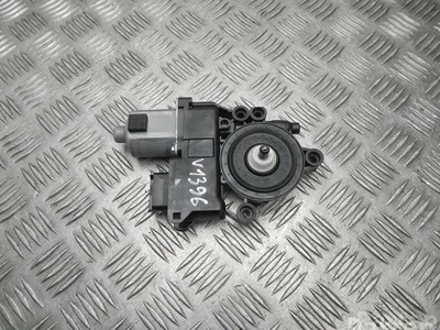 Kia 83450-J7720 / 83450J7720 PRO CEE'D  III (CD) 2021 Moteur de lève-vitre Left Rear - Image 1