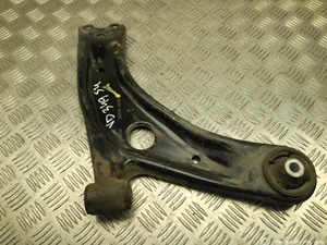 Toyota 48605-K0020 / 48605K0020 Yaris Cross XP210 2023 Devant  bras de commande de voie inférieur Right Front