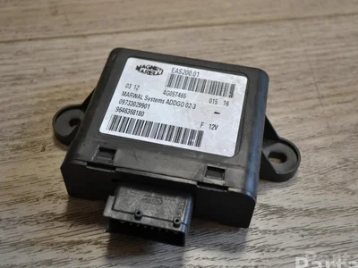 Peugeot 09733029901, 9646368180, 4G05T465 307 (3A/C) 2002 Unité de contrôle pour unité d'alimentation en carburant - Image 1