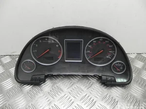 Audi 8E0 920 950 P / 8E0920950P A4 (8E2, B6) 2003 Tableau de bord km/h