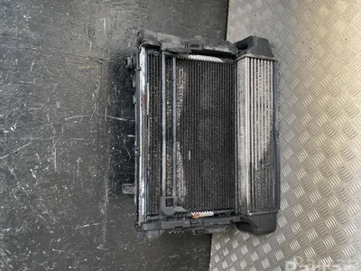 BMW 8 377 648 04, 7789793 0 / 837764804, 77897930 3 (E46) 2003 Radiateur - Image 1