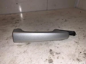 Volvo 8679712 V50 (MW) 2004 Poignée de porte