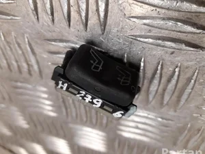 Mercedes-Benz 140 820 98 10 / 1408209810 S-CLASS Coupe (C140) 1994 Interrupteur de chauffage de siège