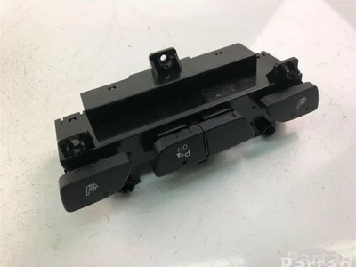 Hyundai 93310-2Y100 / 933102Y100 ix35 (LM, EL, ELH) 2011 Interrupteur de chauffage de siège - Image 1