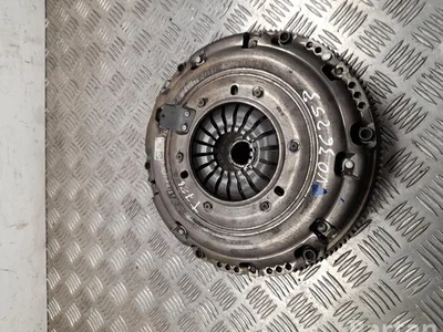 Volkswagen 04L141015P CRAFTER Platform/Chassis (SZ_) 2020 Kit d'embrayage - Image 1