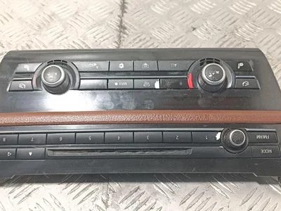 BMW 9233635 5 (F10) 2011 Termostato, ventilador climatización - Imagen 1