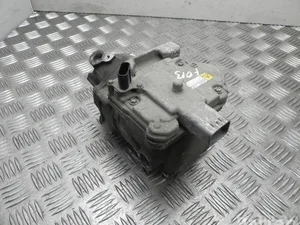 Toyota 042200-1350 / 0422001350 YARIS (_P13_) 2015 Compresseur de climatisation