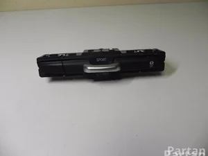 BMW 9323940 2 Active Tourer (F45) 2015 Commutateur multiple