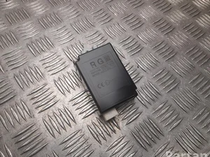 Lexus 897B0-76060 / 897B076060 UX (ZA10) 2019 Récepteur