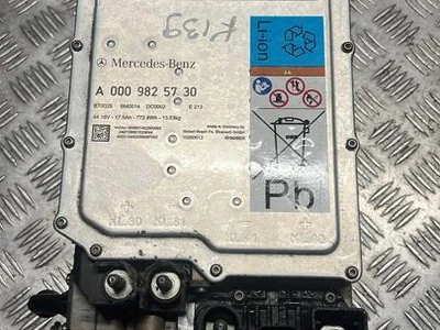 Mercedes-Benz A0009825730 GLC X254 2024 Inwerter z przetwornicą - Zdjęcie 1