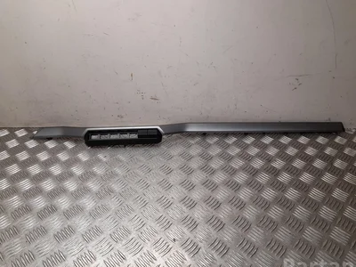 Volkswagen 2H3 857 116 / 2H3857116 AMAROK Platform/Chassis (S1B) 2017 Cadre Tableau de bord - Image 1