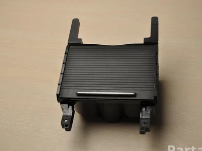 Škoda 3V0858329 SUPERB III Estate (3V5) 2015 Porte-gobelet - Image 1