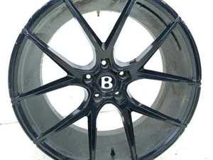 Bentley BENTAYGA 2017 Felgi aluminiowe R22 5X130 EJ 10.5
