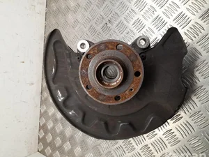 Volkswagen 5Q0 407 285 A / 5Q0407285A PASSAT Variant (3G5) 2018 Logement de roulement de roue Right Front