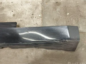 Maserati 080093500 GRAN TURISMO 2008 Garniture de seuil  right side