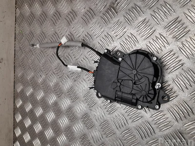 BMW UA737400611 X1 (F48) 2018 Boucle de verrouillage avec moteur pour la rétraction - Image 1