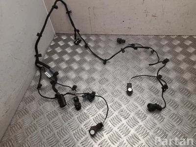 Audi 8Y0 971 085 A, 5WA 919 275 C, 5WA 919 297 B / 8Y0971085A, 5WA919275C, 5WA919297B A3 sedan (8YS) 2020 Czujnik zbliżeniowy zestaw - Zdjęcie 1