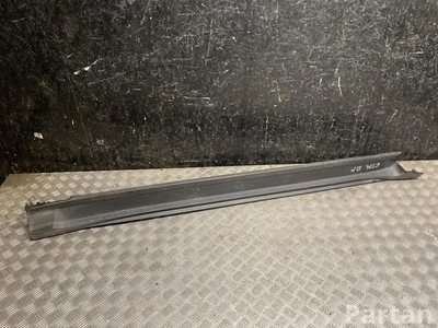 Lexus 75850-52110 / 7585052110 LBX 2025 Side member trim right side - Image 1