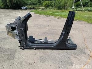 Volvo XC60 II (246) 2020 Kėbulo ketvirtis kairė priekis