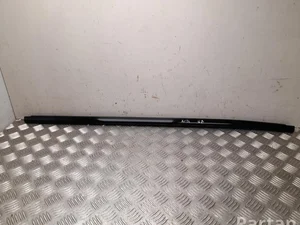 BMW 7444068 X5 (G05) 2018 Décoration de cadre de verre porte