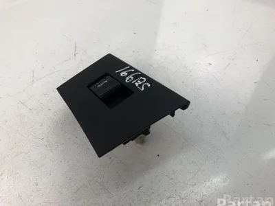 Toyota 74271-02630 / 7427102630 AURIS (_E18_) 2016 Switch for electric windows - Image 1