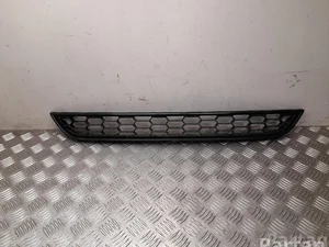 Ford C1BJ-17K945-AA / C1BJ17K945AA FIESTA VI 2015 Grillades