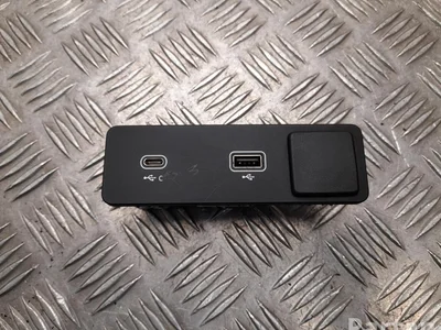 Land Rover L8B2-19E110-CD / L8B219E110CD Range Rover Evoque II L551 2023 Périphérique d'entrée USB - Image 1