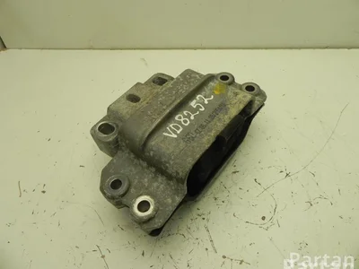 Volkswagen 1K0 199 555 / 1K0199555 GOLF VI (5K1) 2009 Support moteur - Image 1