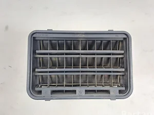 BMW 8377280 5 Touring (F11) 2012 Ventilation arrière