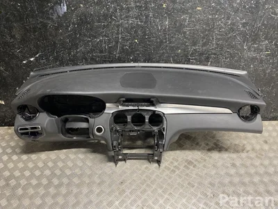 Mercedes-Benz A2536800087 GLC (X253) 2016 Dashboard - Image 1
