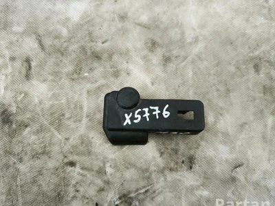 Mercedes-Benz A0025463735 C-CLASS (W205) 2015 Autres pièces intérieures - Image 1