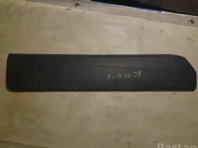 Volvo 9190886 8620146 / 91908868620146 XC70 CROSS COUNTRY 2003 Garniture /moulage Right Rear - Image 1