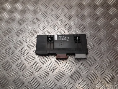 Tesla 1011838-00-H / 101183800H MODEL S 2016 Unité de commande pour siège Left Front - Image 1