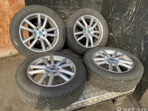 Suzuki TS8987, KBA53256 Across 2021 Jantes en alliage complect 5x114  R18 EJ 7.0 ET35