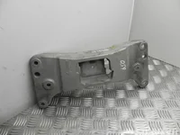 BMW 6777613 7 (F01, F02, F03, F04) 2010 Support